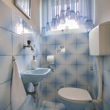 Spacious, Two Terrace Sunnyside W Amazing View Apartment