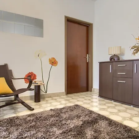 Spacious, Two Terrace Sunnyside W Amazing View Apartment